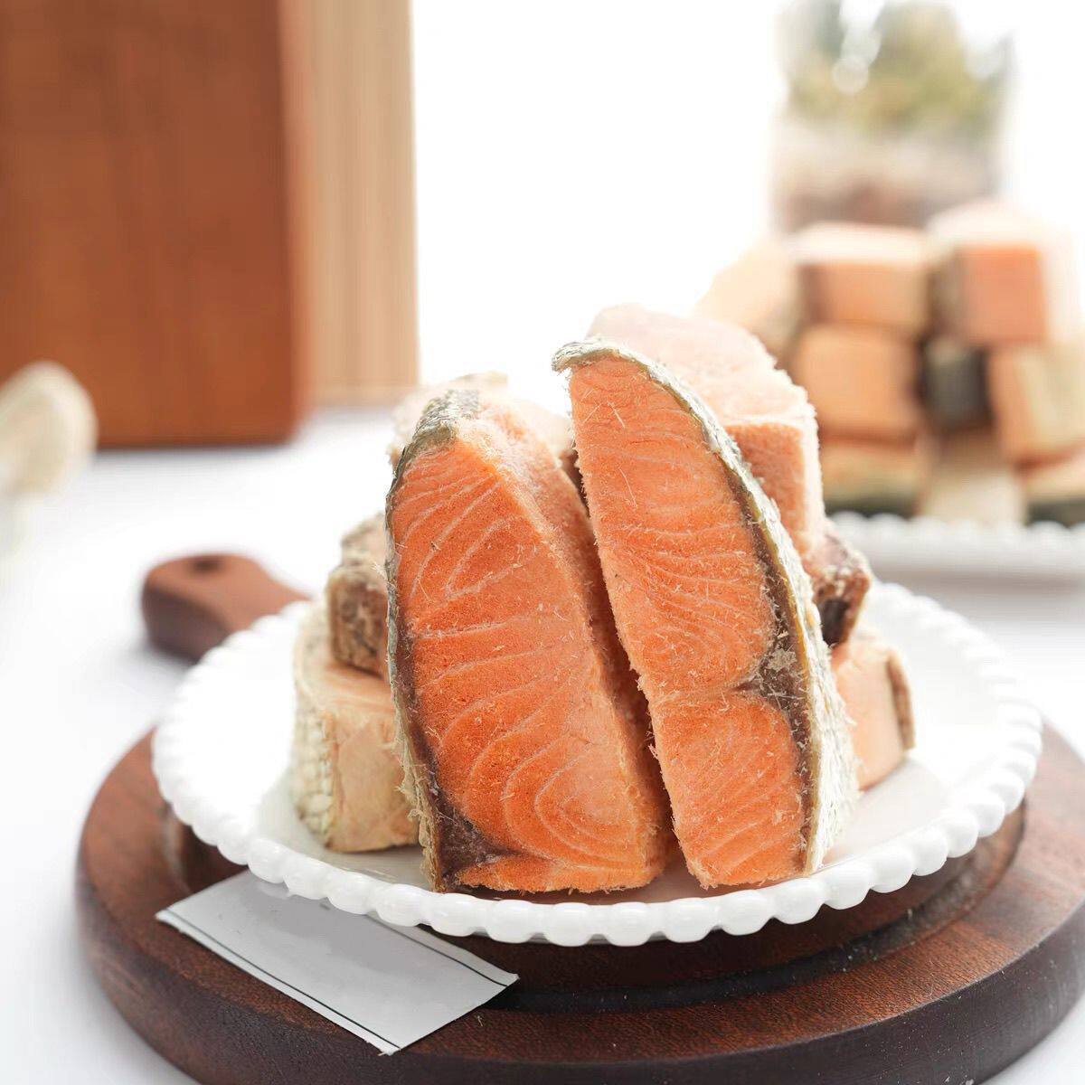 Freeze-Dried Salmon Treats – O - detail_003.jpg