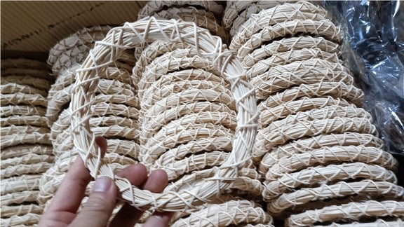 Woven Vine Bird Nest &amp; Pin - detail_011.jpg