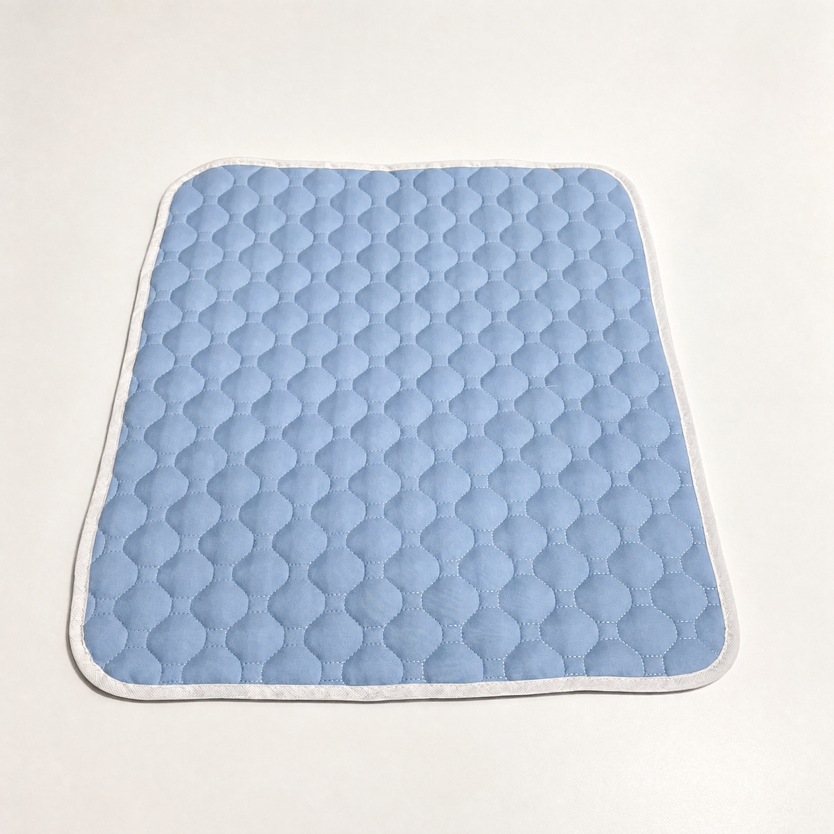Pet Cooling Mat – Breathable S - head_006.png